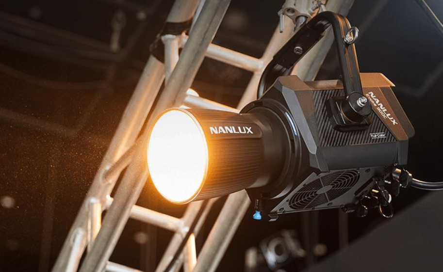 NANLUX Releases New Evoke 900C High-Power Full-Color Spotlight